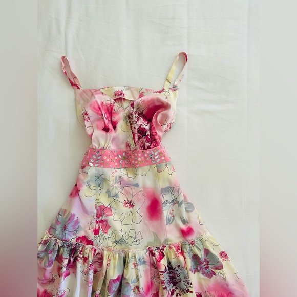 Vintage Pink Floral Watercolour Satin Dress with Bejeweled Belt - Picture 2 of 5